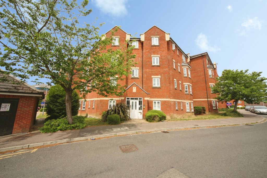 Property photo 1 of 10