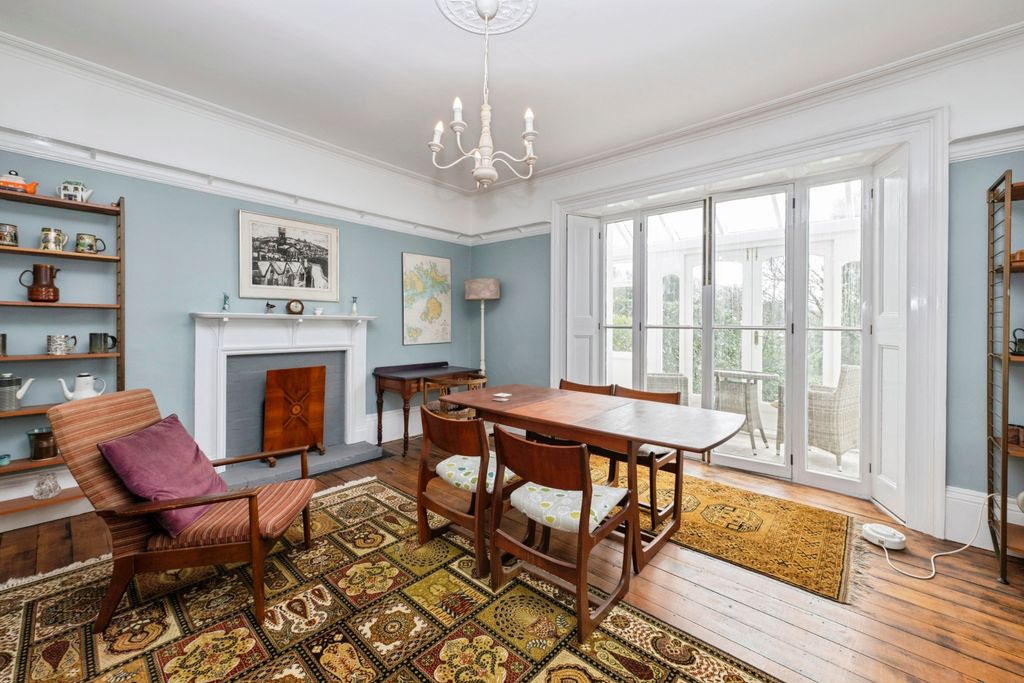 Property photo 3 of 17 Reception Room