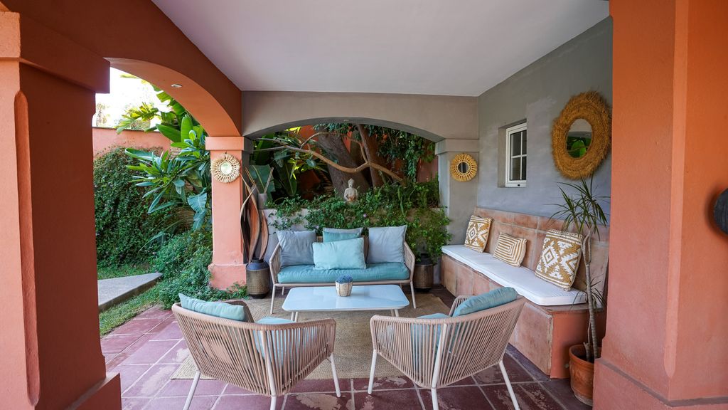 Property photo 2 of 43 Photo 1