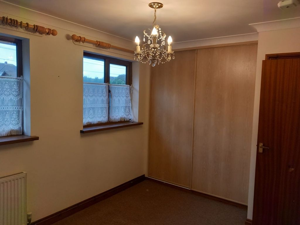 Property photo 3 of 10 Photo 3