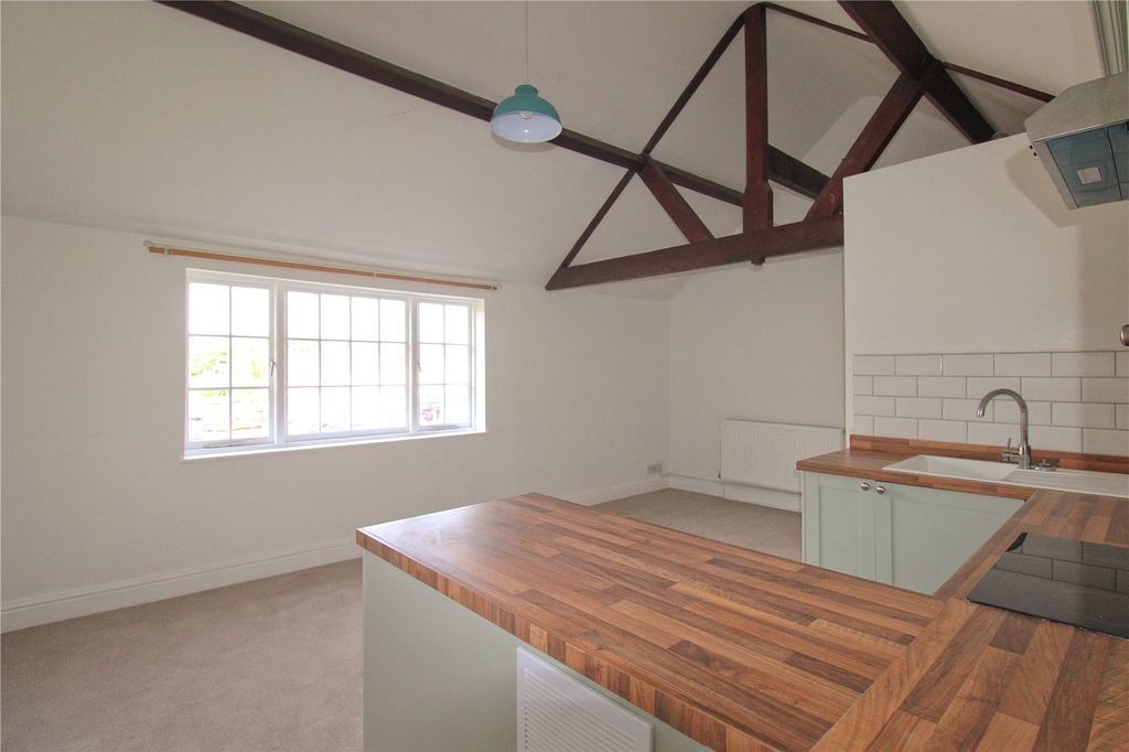 Property photo 3 of 10 Picture No. 07