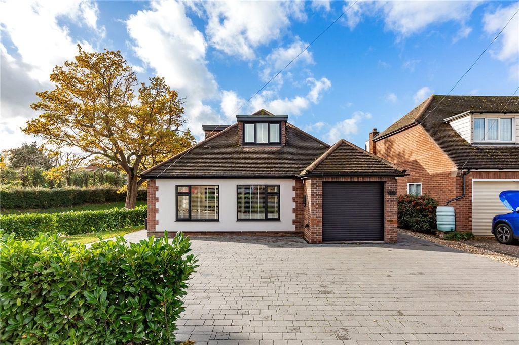 Property photo 1 of 20 Front