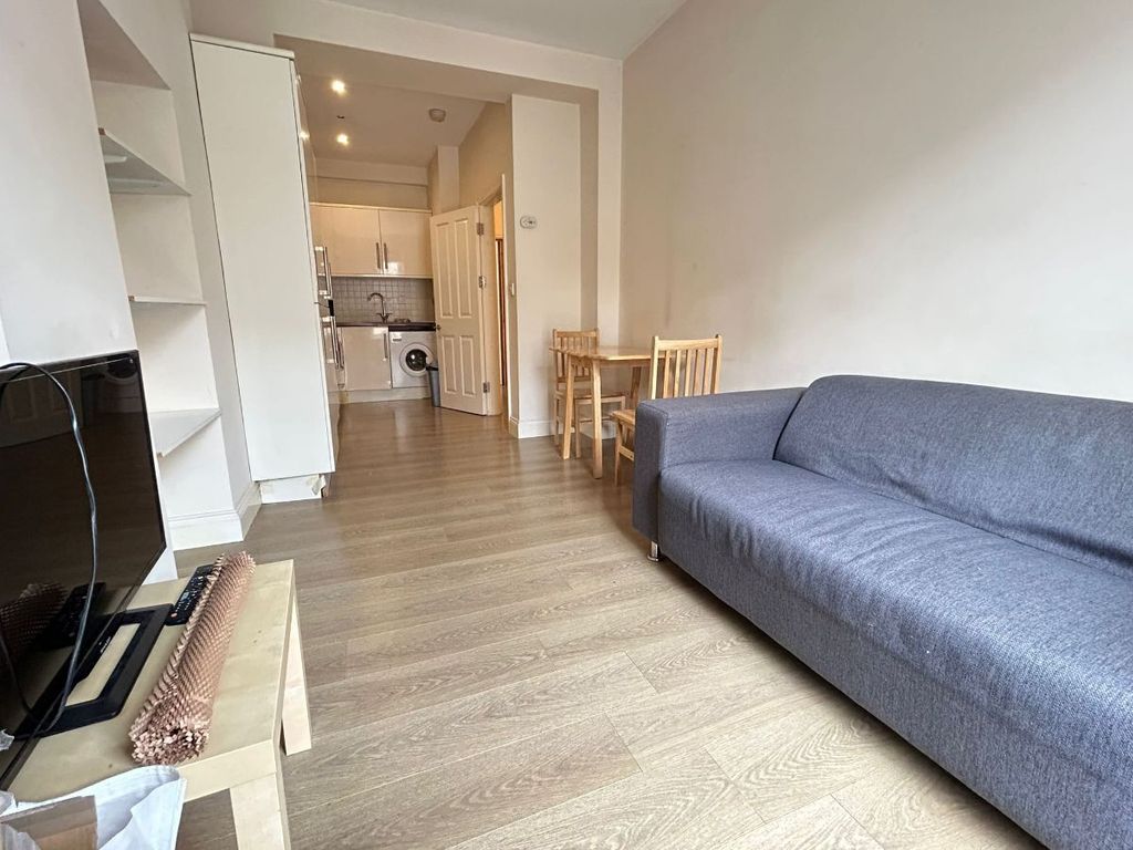 Property photo 2 of 4