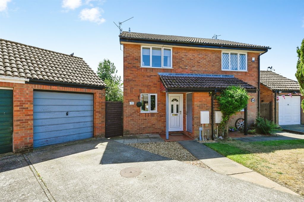Property photo 1 of 18