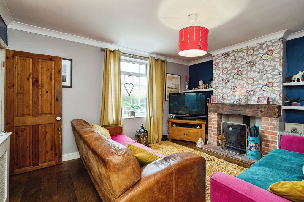 Property photo 3 of 17 Pbox-Img.Jpg