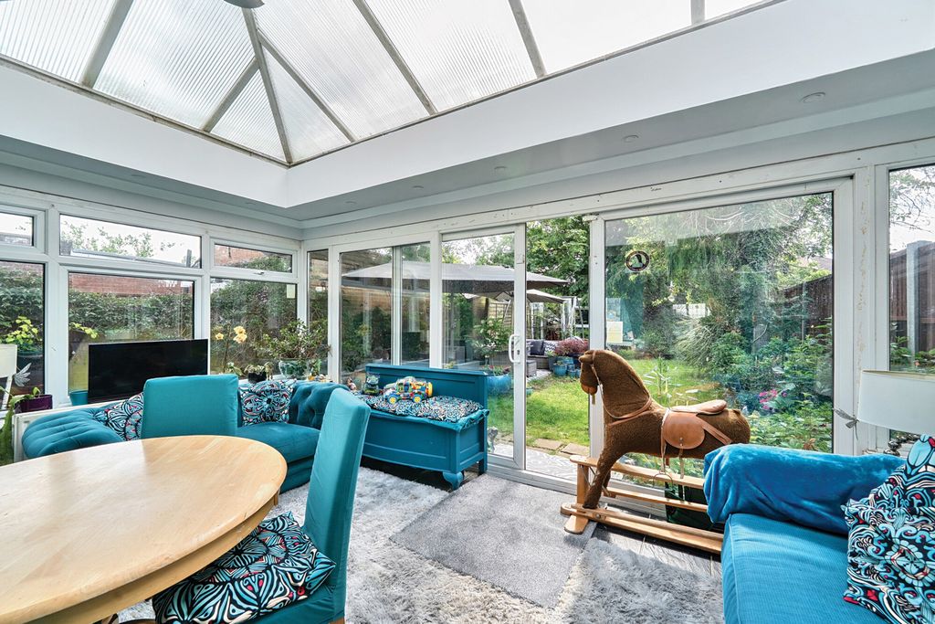 Property photo 3 of 16 1306975-12-68484B...