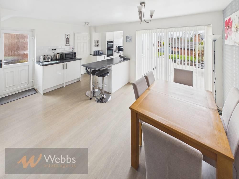 Property photo 2 of 35 Cam04932G0-Pr0156-Still041-Thumbnail-H750-70.Jpg