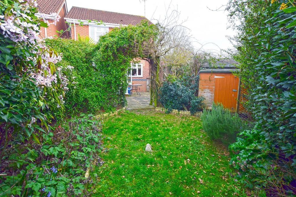 Property photo 2 of 16