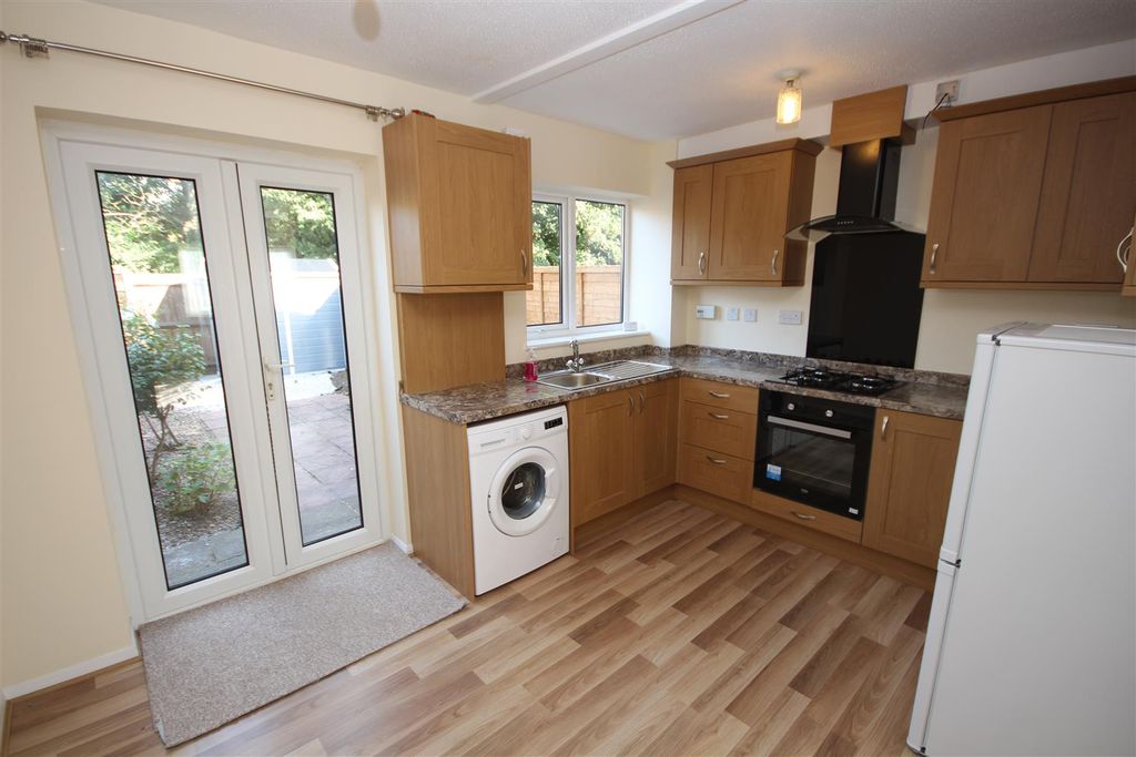 Property photo 2 of 9