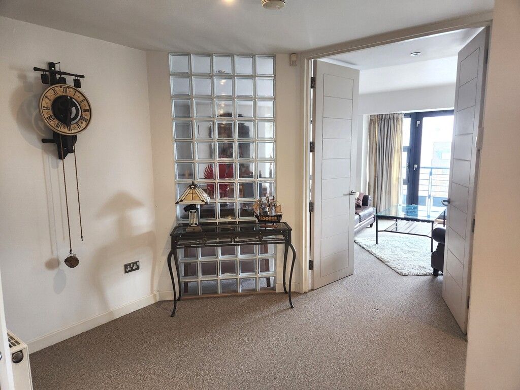 Property photo 3 of 13 The Park Octagon