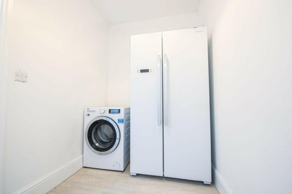 Property photo 3 of 7 Image