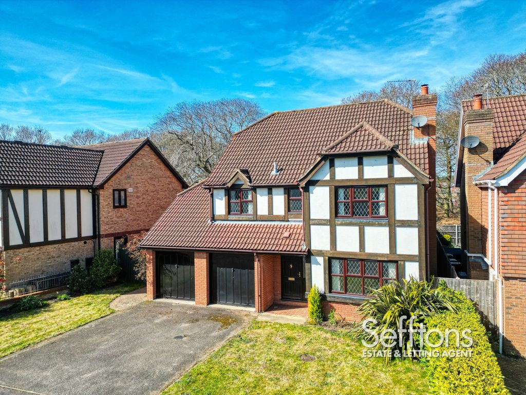 Property photo 1 of 31 Dji_Fly_20250331_140432_978_1743433619534_Aeb_2