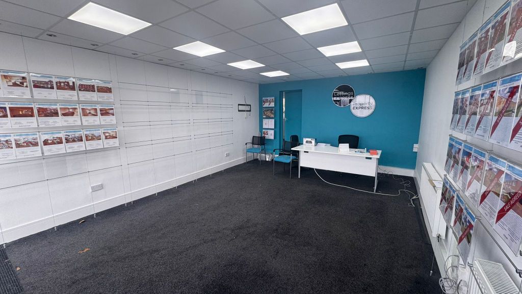 Property photo 3 of 5