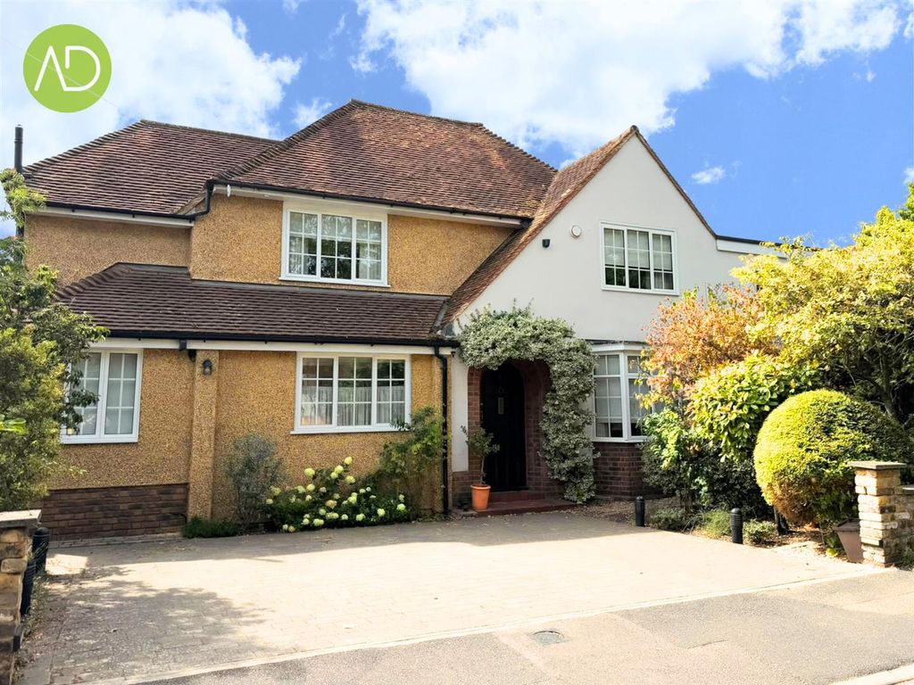 Property photo 1 of 32 2.Jpg
