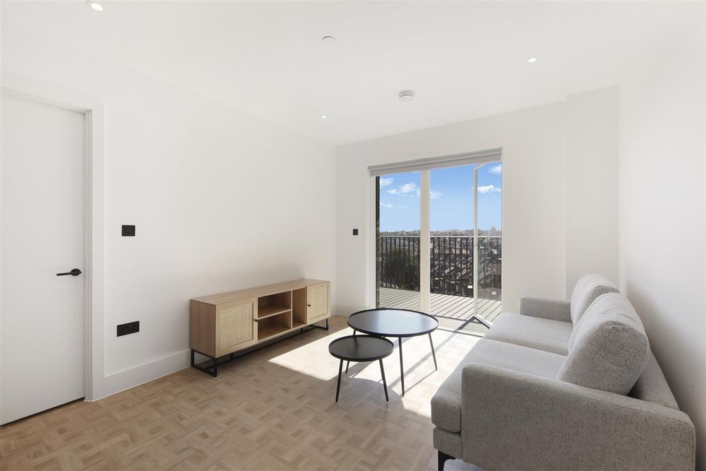 Property photo 1 of 16 36 Provence Apartments, 3 Monarch Square - Mdouwss