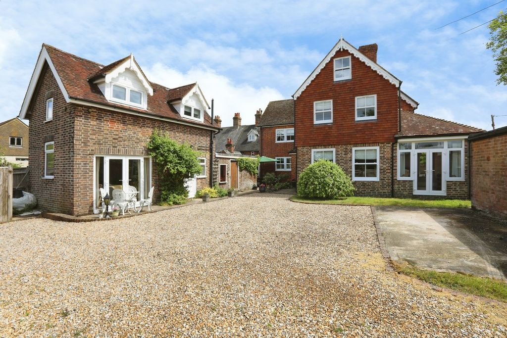 Property photo 1 of 34