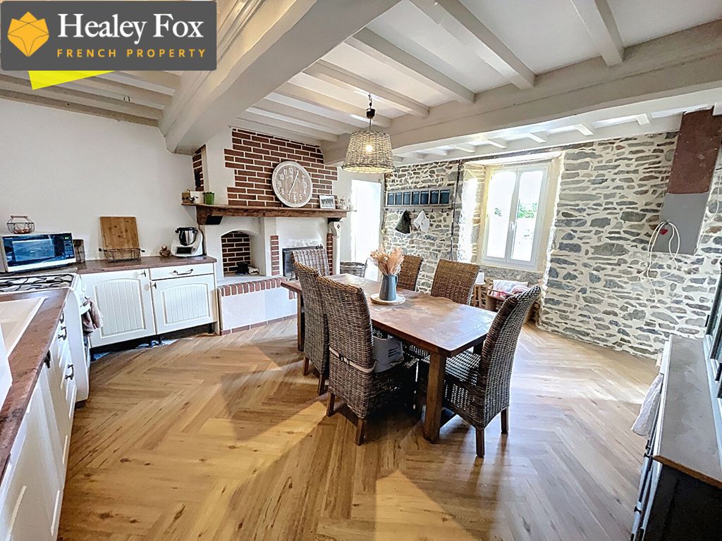 Property photo 3 of 18