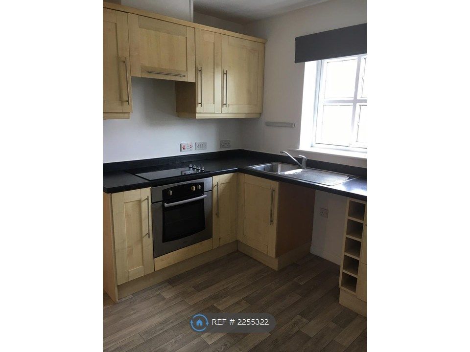 Property photo 3 of 9