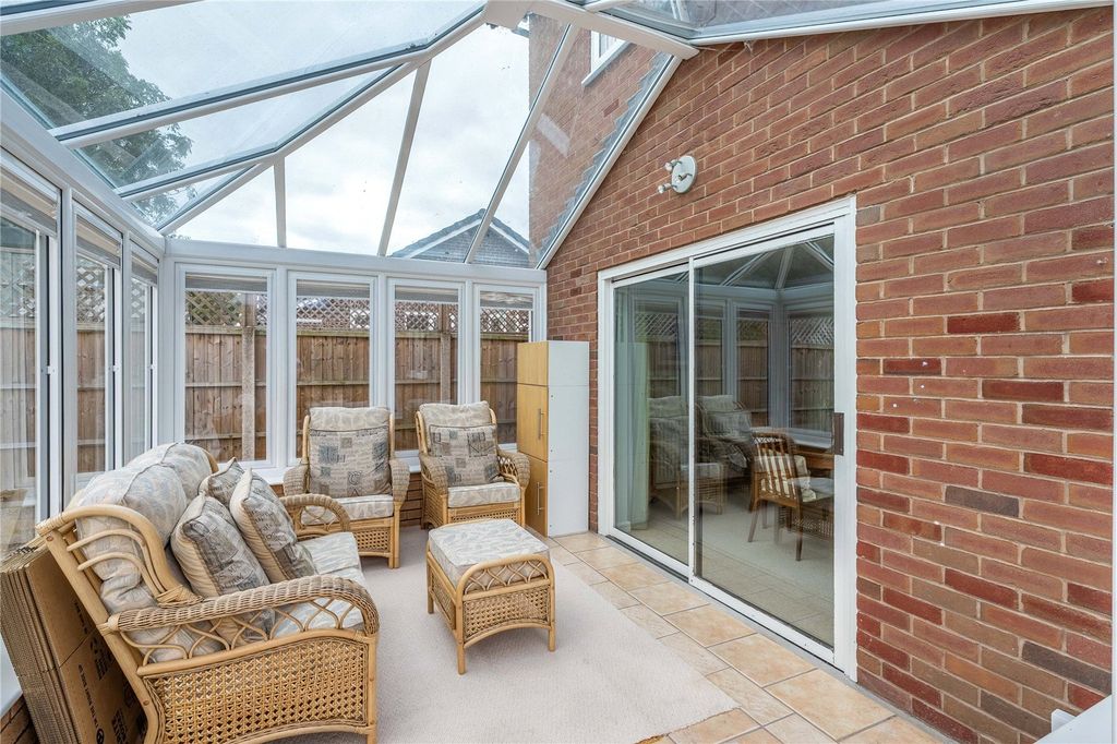 Property photo 3 of 33 Picture No. 38