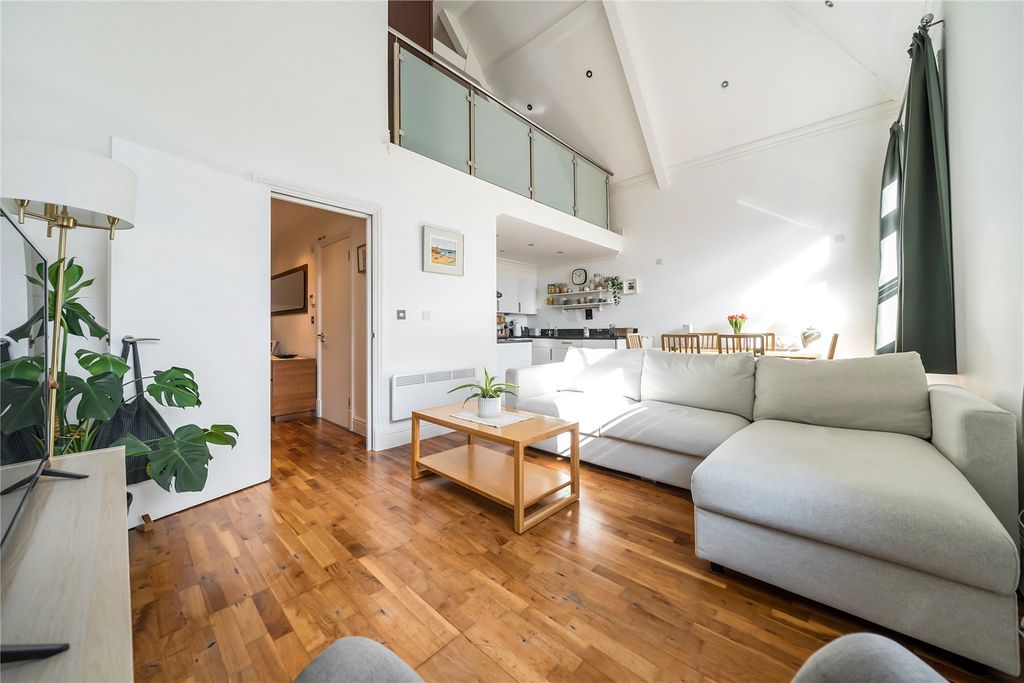 Property photo 1 of 23 Picture No. 19