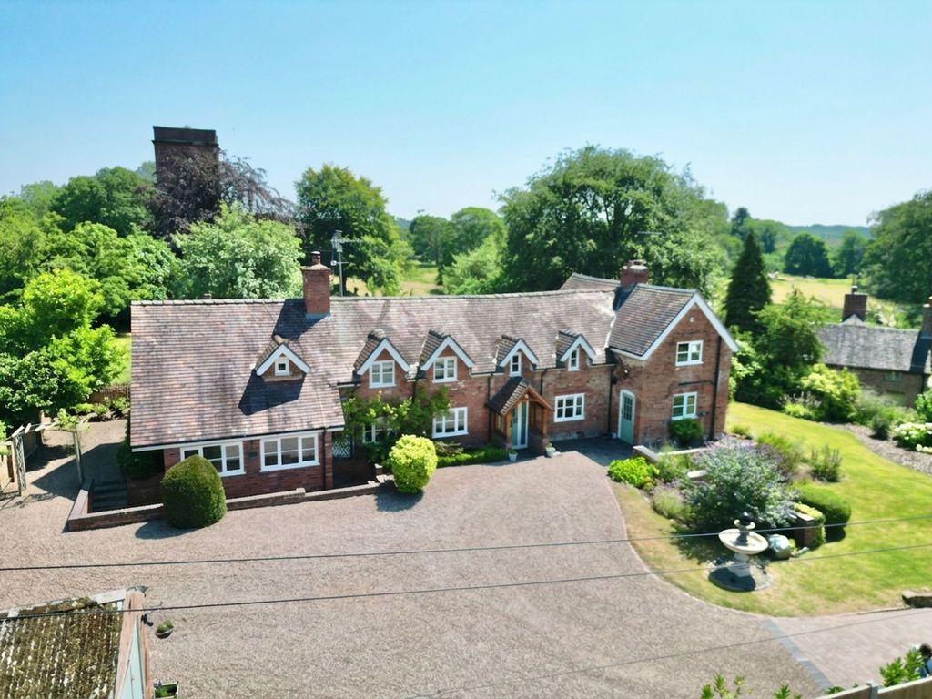 Property photo 1 of 48