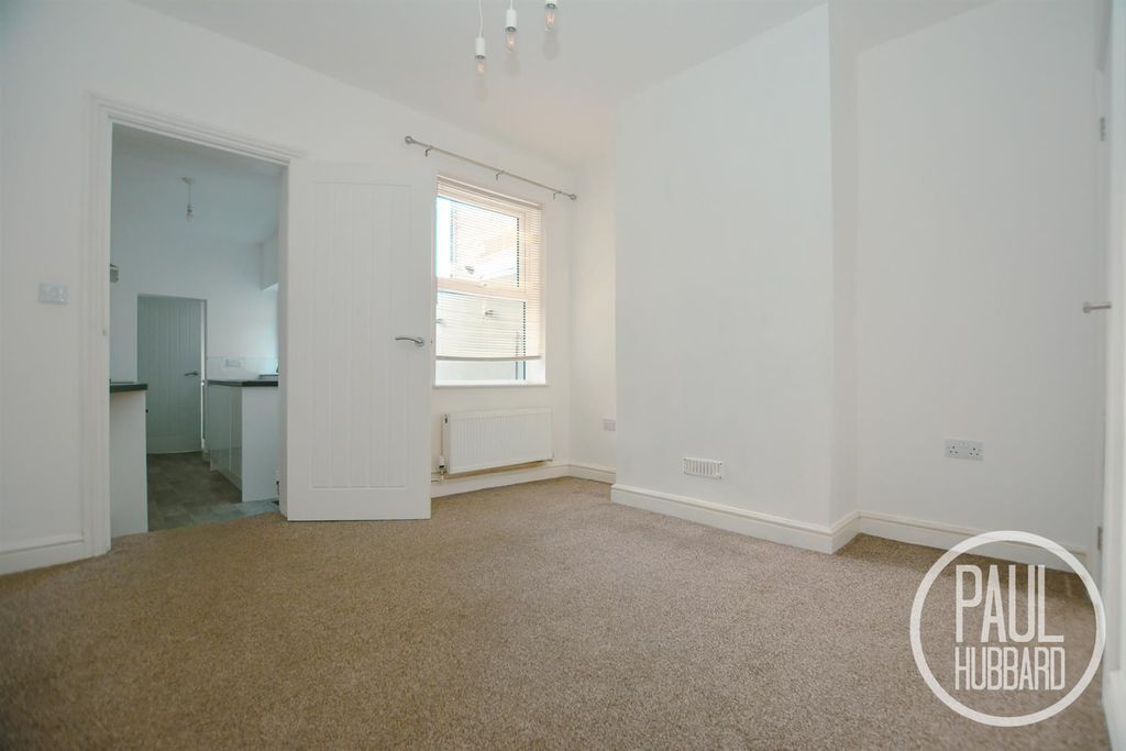 Property photo 2 of 14 Dsc_0011-2.Jpg