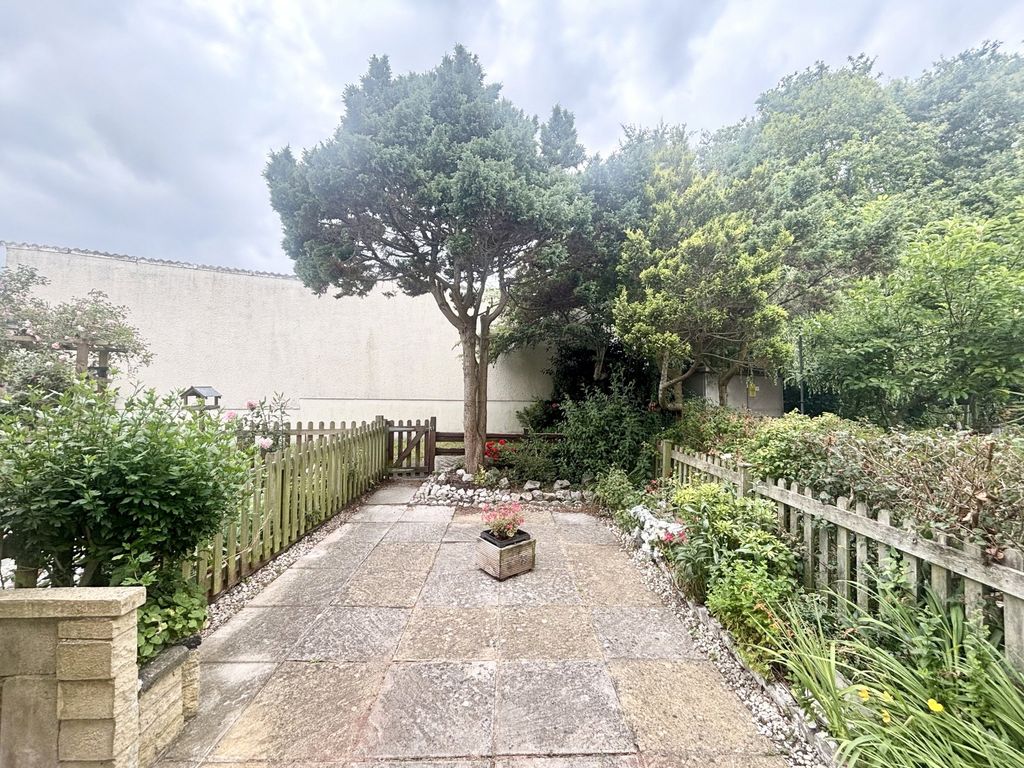 Property photo 3 of 25 Picture No. 76