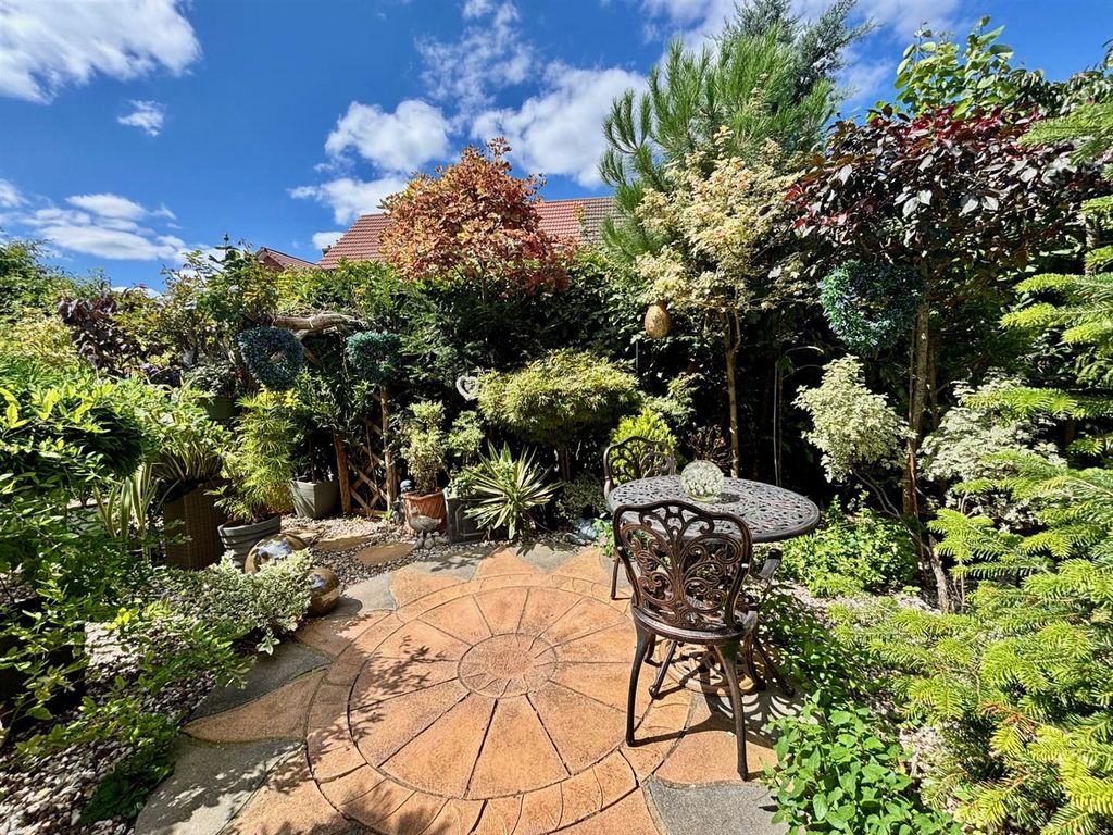 Property photo 2 of 14 Fa R.Jpg