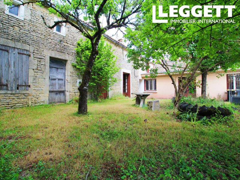 Property photo 2 of 10