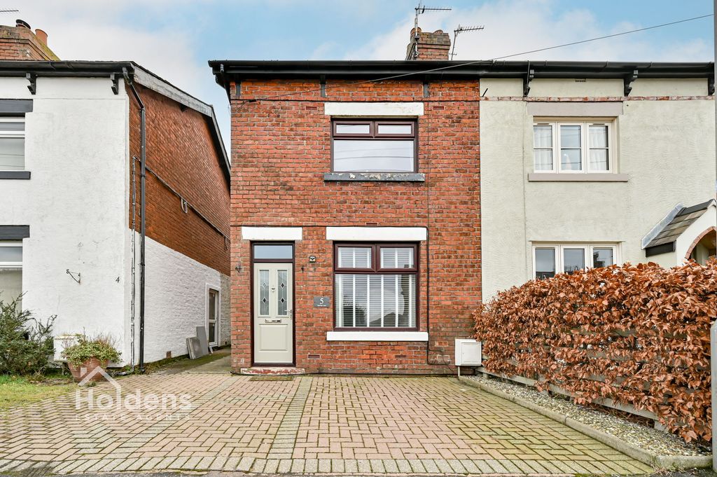 Property photo 1 of 21