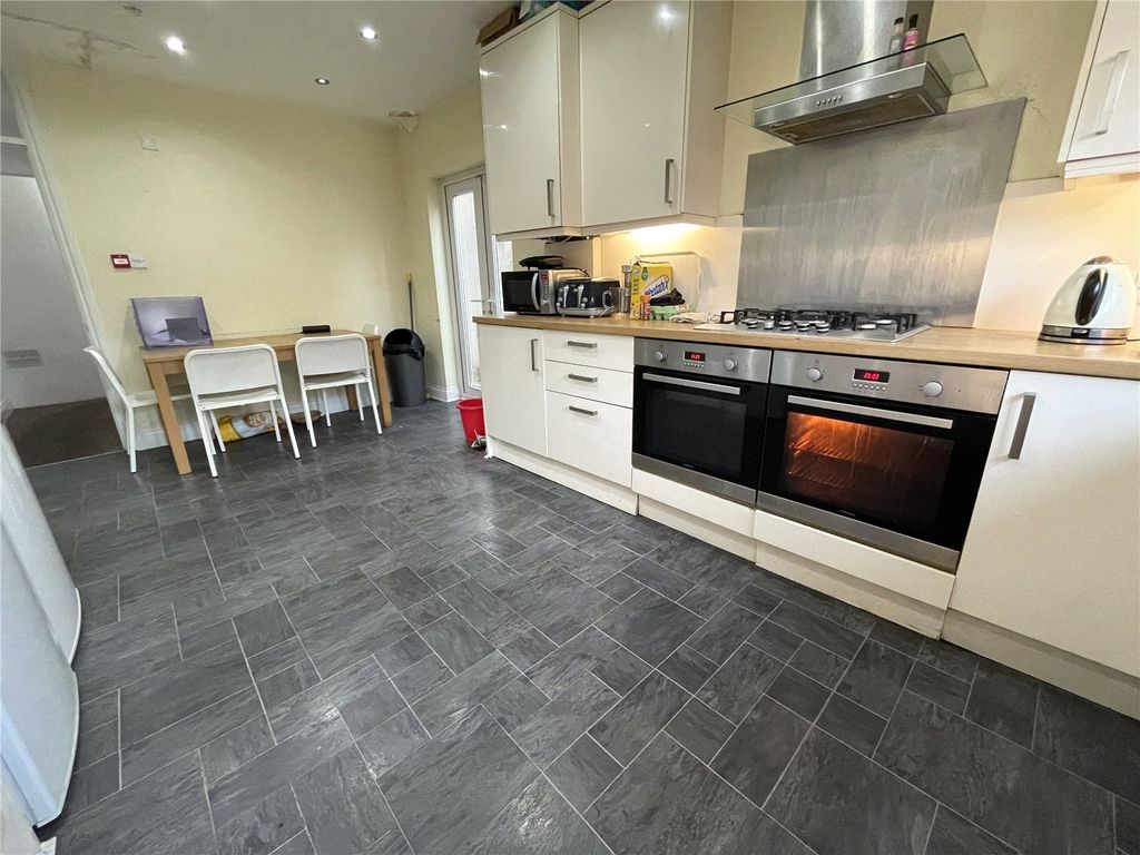 Property photo 2 of 7 Picture No. 03