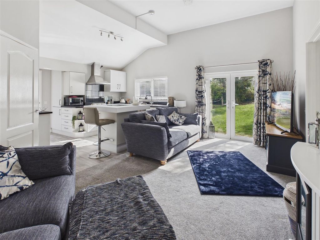 Property photo 2 of 21 Open Plan Living / Kitchen