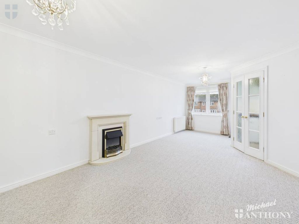 Property photo 2 of 8 Cam03852G0-Pr0495-Still001-Thumbnail-H750-70