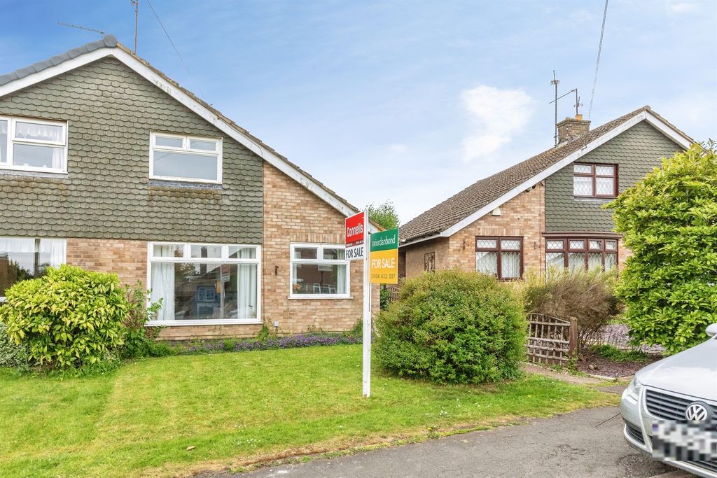 Property photo 1 of 16