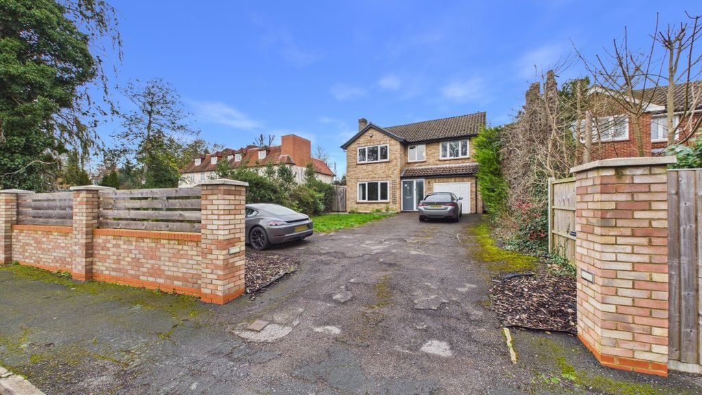 Property photo 1 of 20