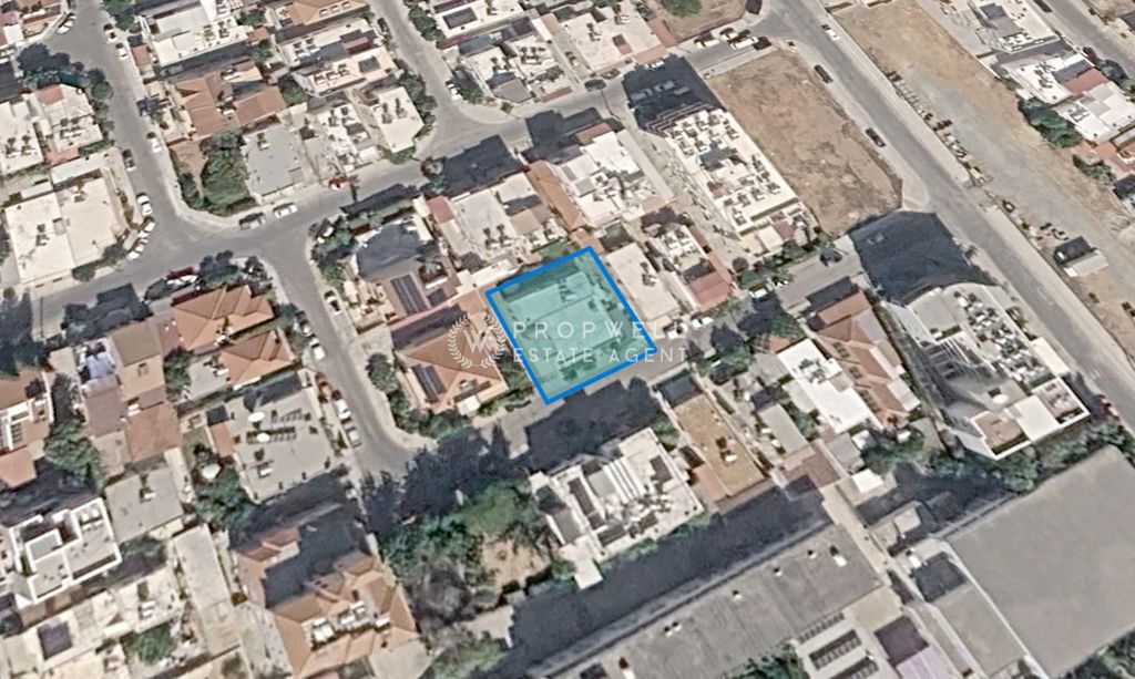 Property photo 1 of 2