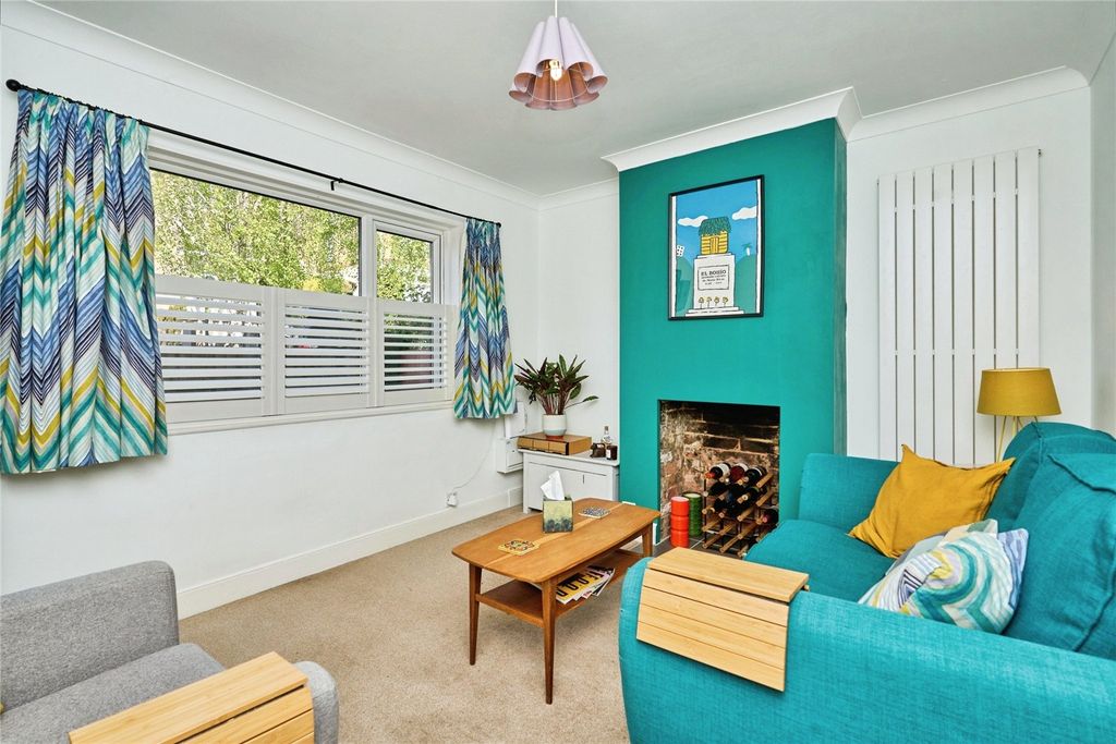 Property photo 3 of 19 Picture No. 11