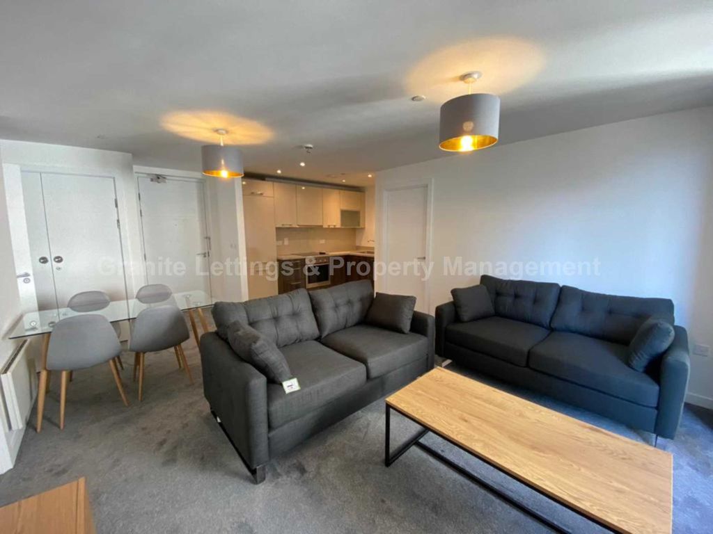 Property photo 3 of 11