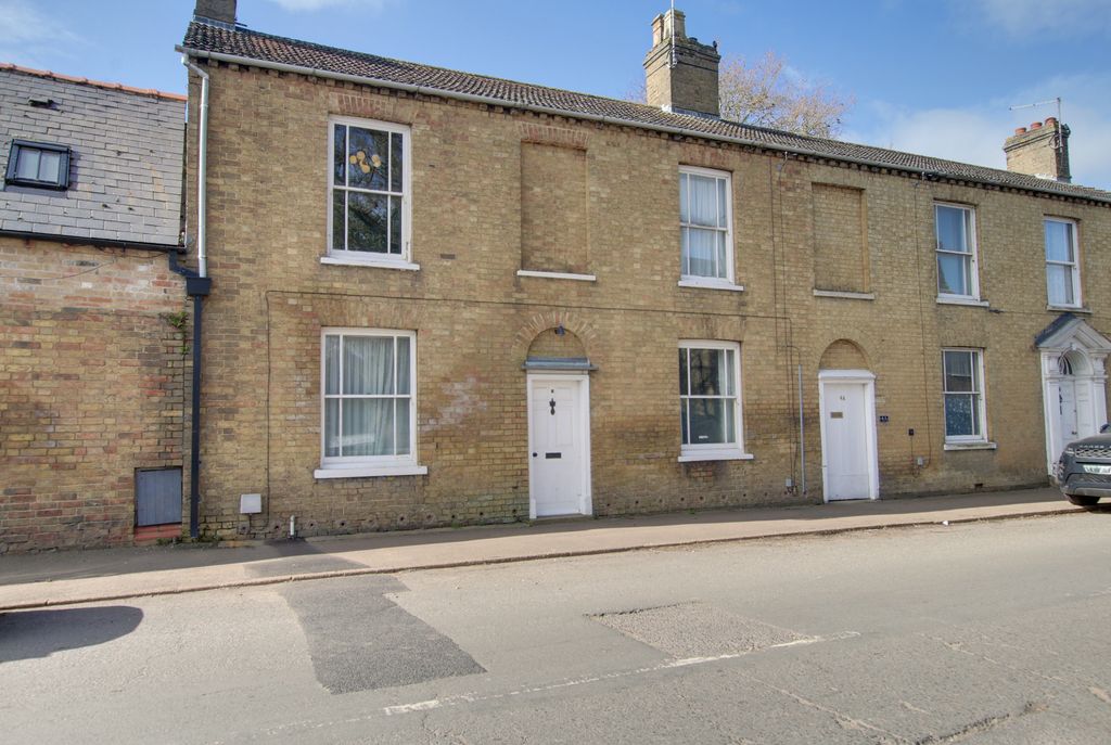 Property photo 2 of 15