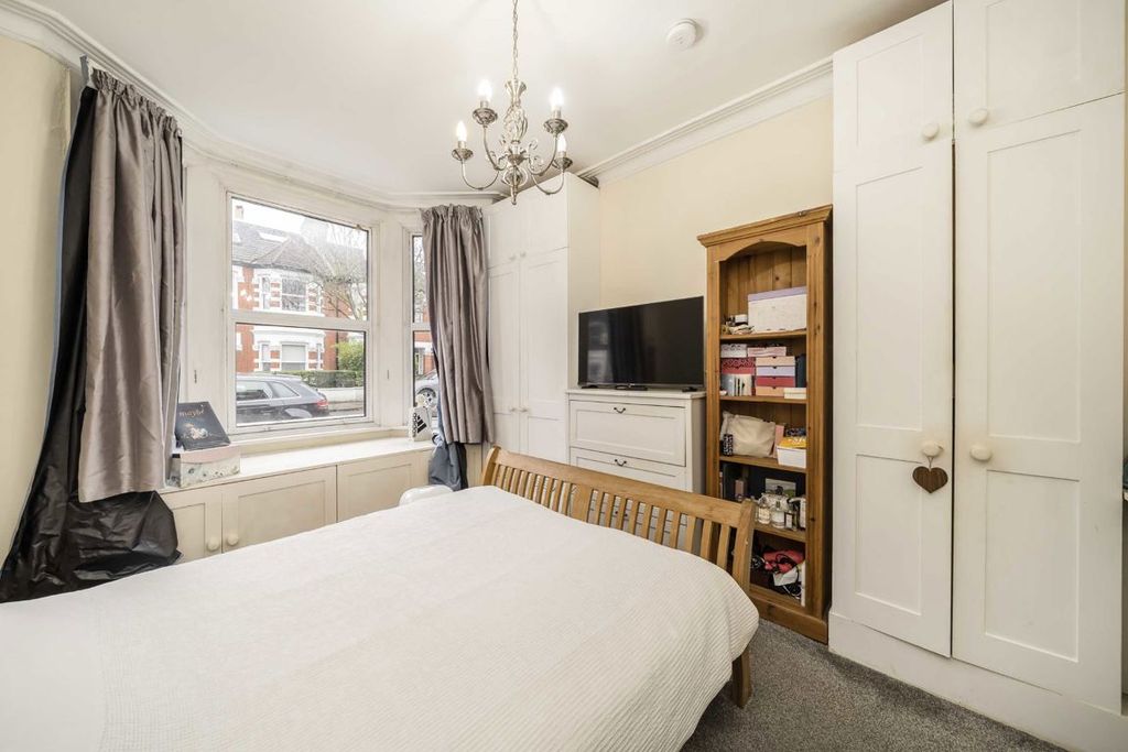 Property photo 1 of 6