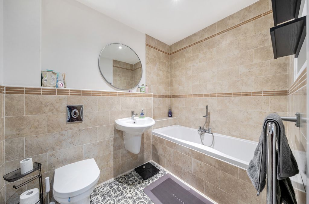 Additional image 9 of 2 bed flat for saleVictoria Mills, Holmfirth HD9