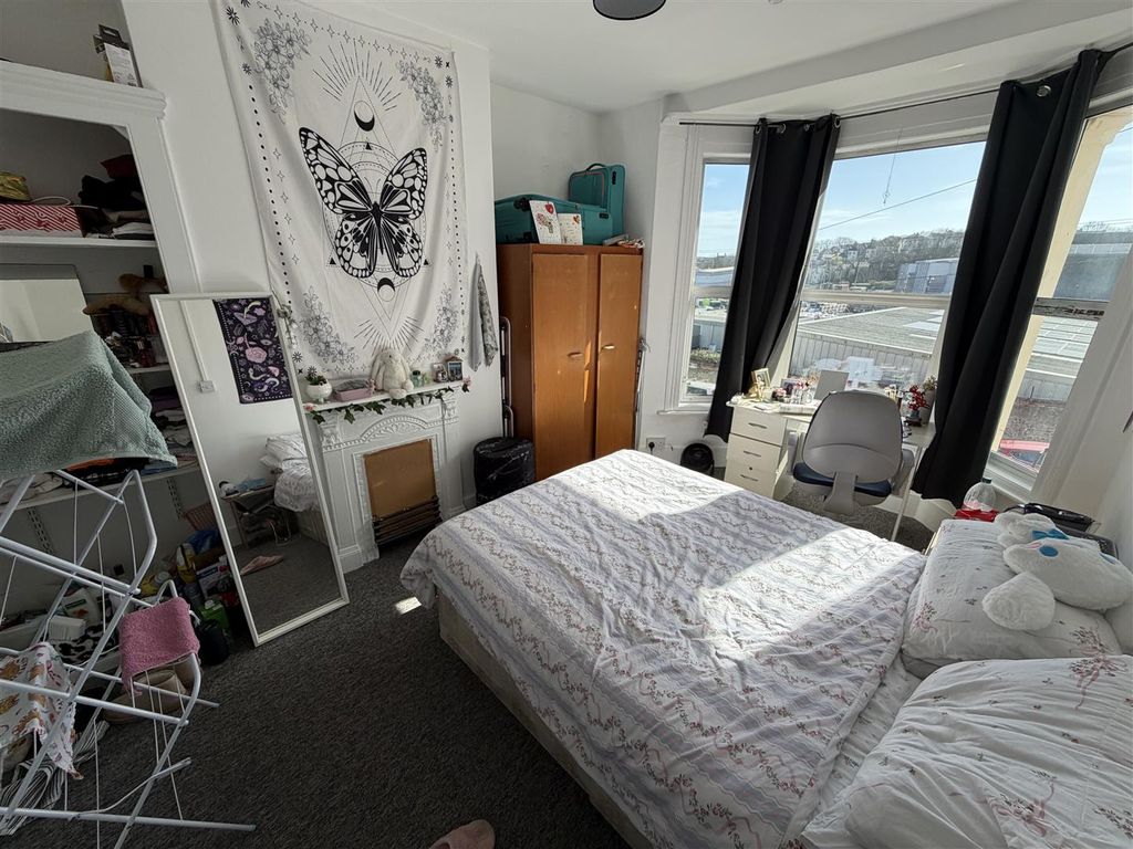 Property photo 1 of 9 Image00003.Jpeg