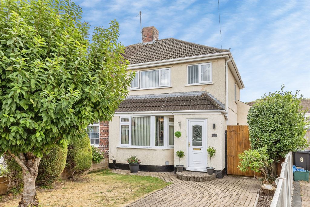 Property photo 1 of 22