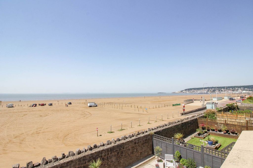 Additional image 6 of 3 bed flat for saleRoyal Sands, Beach Road, Weston-Super-Mare BS23