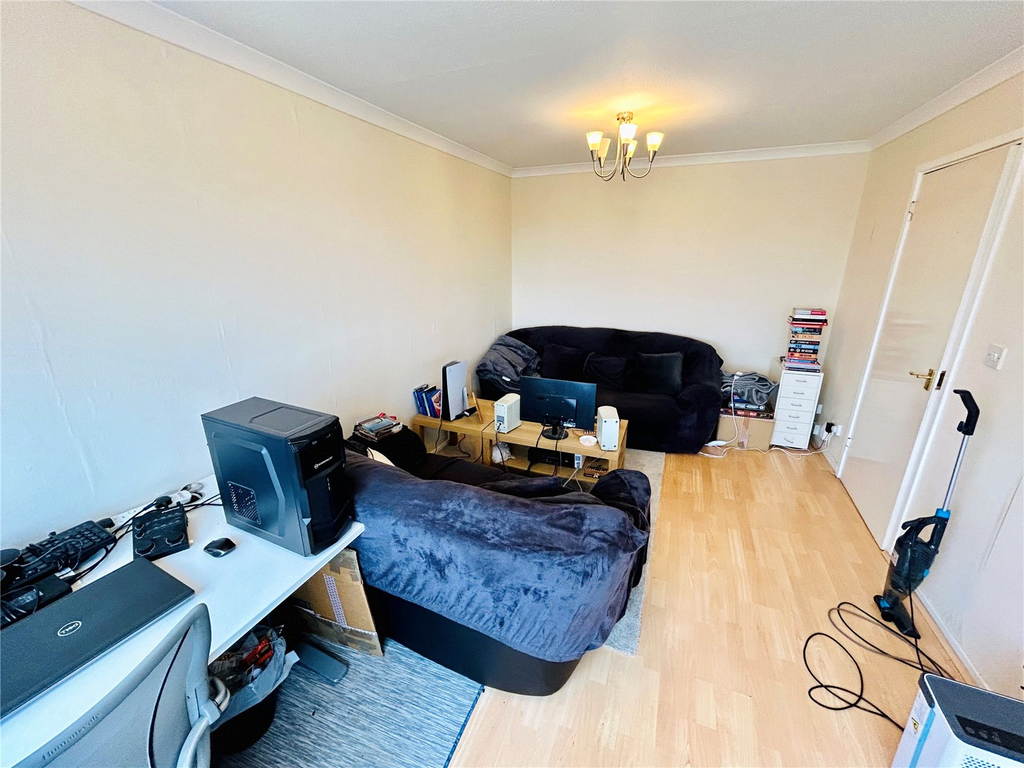 Property photo 3 of 9