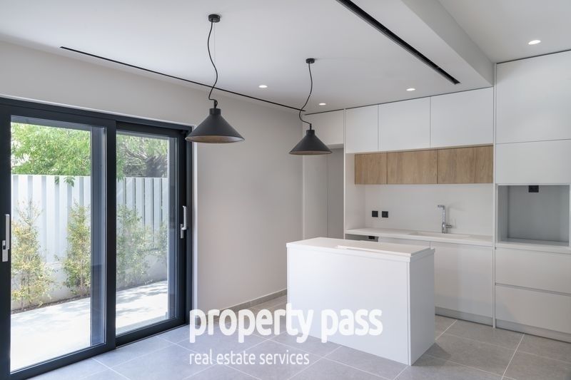 Property photo 2 of 12 <Alttext/>