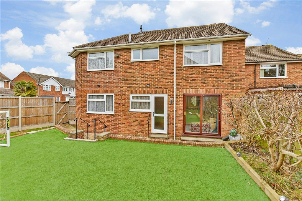 Property photo 1 of 11 Rear Elevation