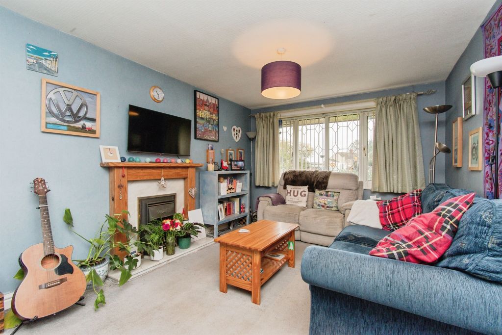 Property photo 2 of 14