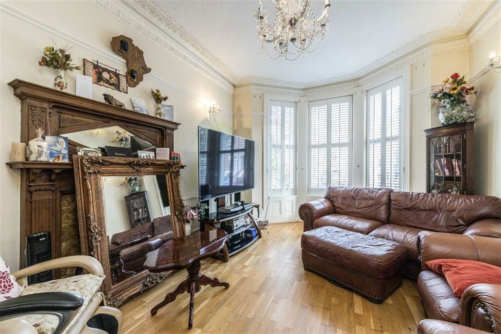 Property photo 3 of 3