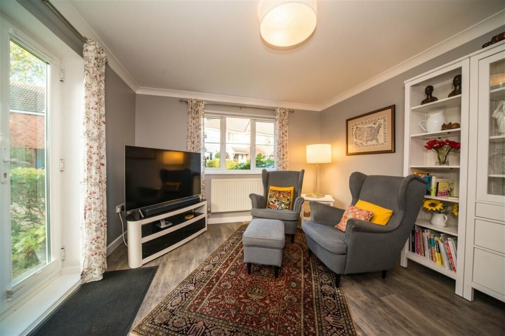 Property photo 3 of 10